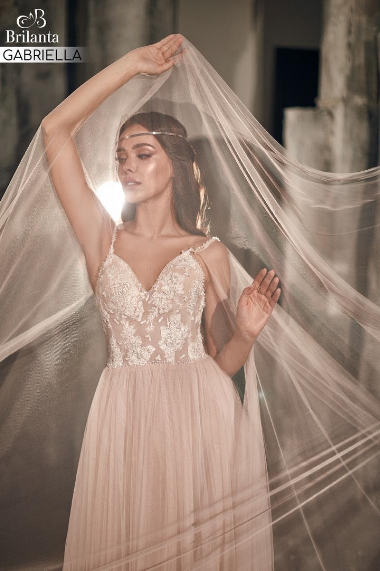Весільна сукня Gabriella "Anna Sposa"  ̶1̶7̶ ̶4̶0̶0̶ ̶г̶р̶н̶.̶  8 700 гривень.